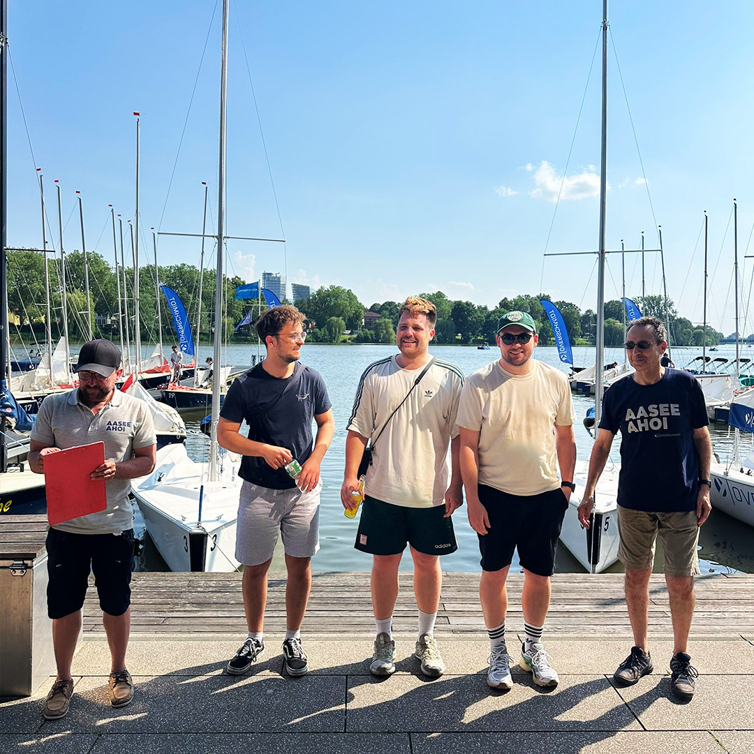 Beim Sommerworkshop 2026 in Münster verbrachten LHR, ENLITE und GROPAS ein gemeinsames Wochenende mit Teamgeist, Segeln, Stadtführung und Austausch.
