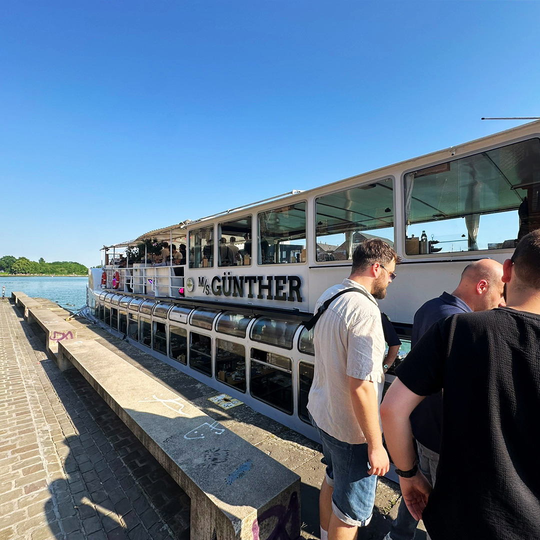 Beim Sommerworkshop 2026 in Münster verbrachten LHR, ENLITE und GROPAS ein gemeinsames Wochenende mit Teamgeist, Segeln, Stadtführung und Austausch.